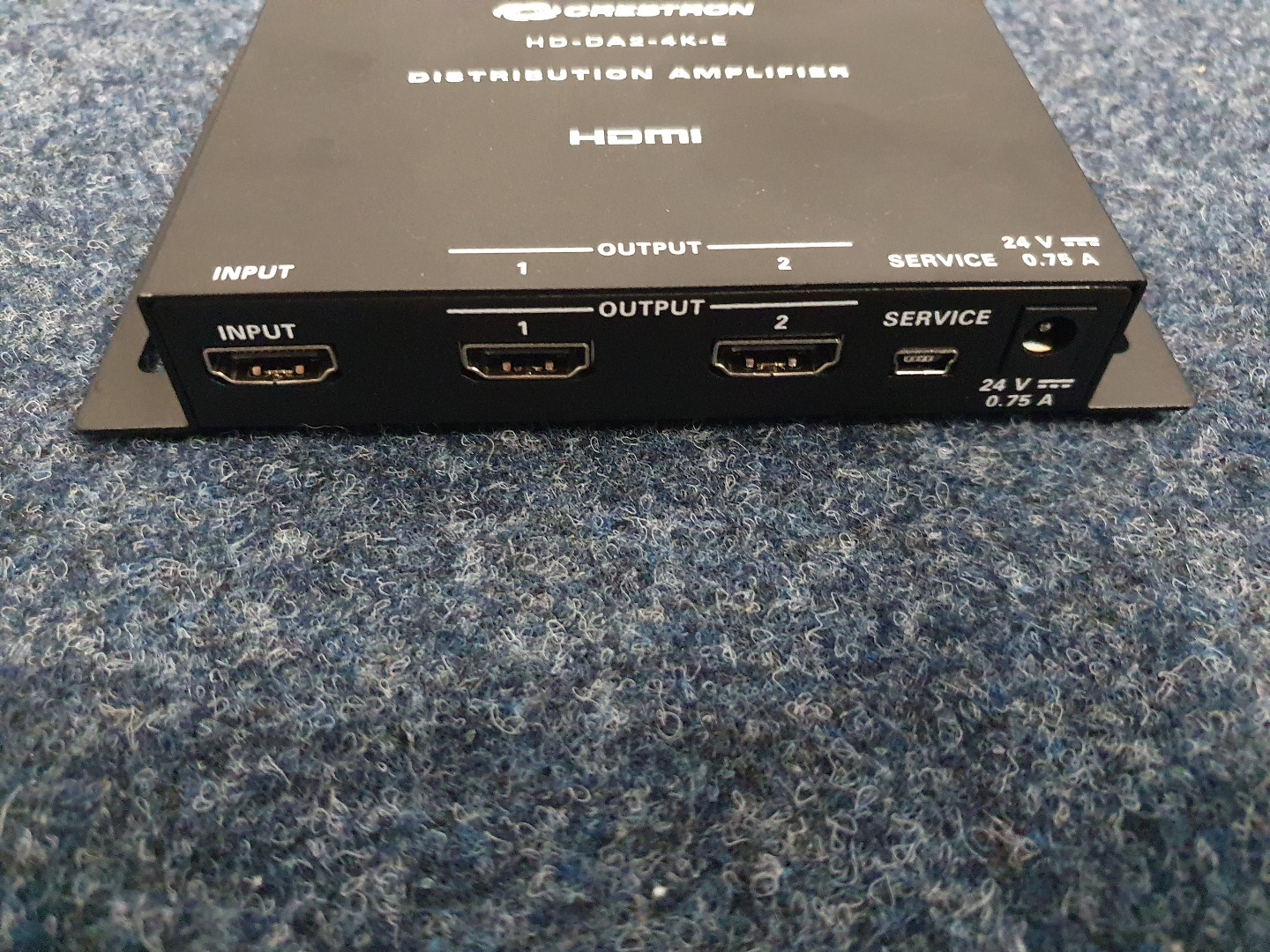 Crestron HD-DA4-4K-E Distribution Amplifier | 80 EUR - Gebrauchte ...