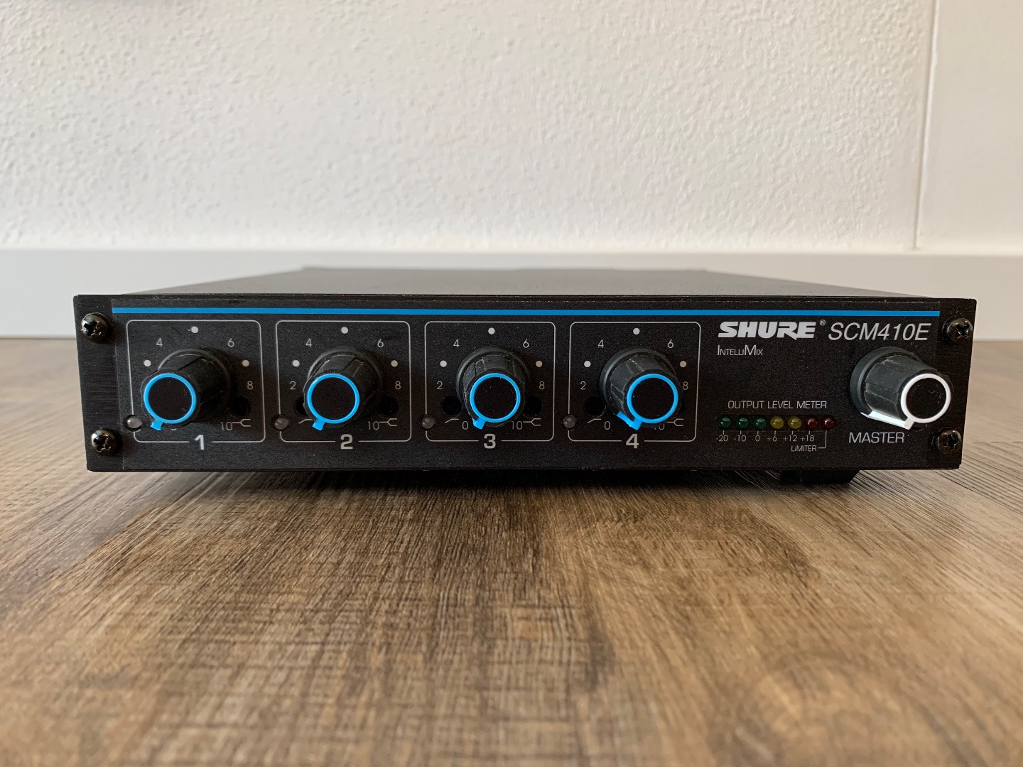 Shure SCM410E 250 EUR GebrauchteVeranstaltungstechnik.de Der