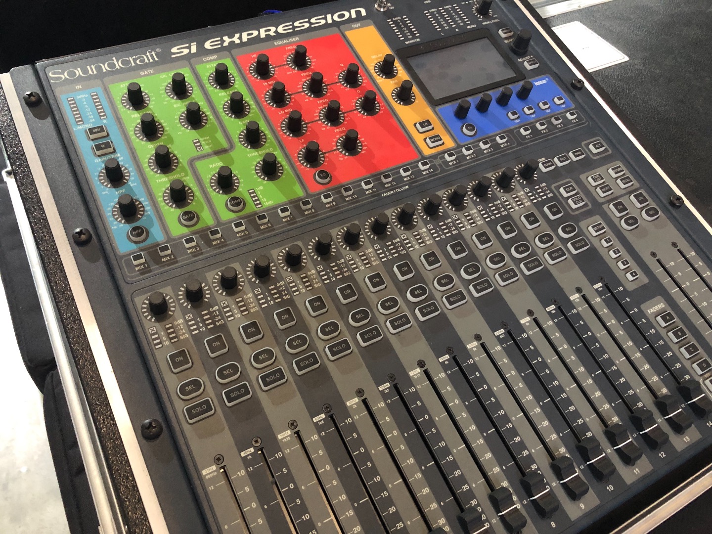 1x Soundcraft Si Expression 1 Digitalmischpult mit Tourcase | 1000 EUR ...