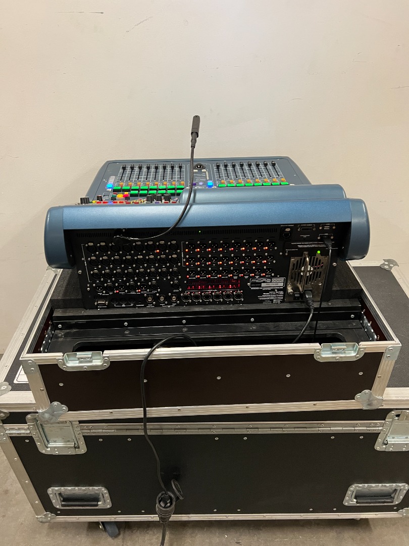 Midas Pro 1 im 3 Door Case | 4750 EUR - Gebrauchte ...