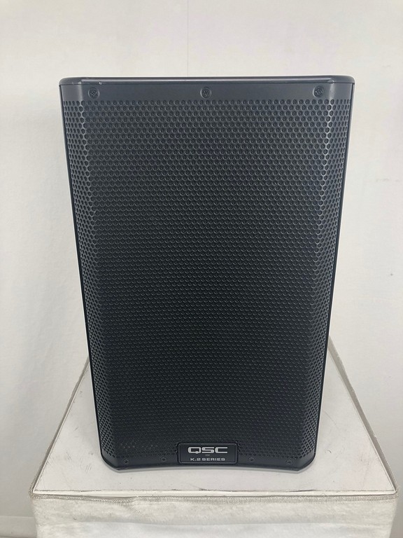 QSC K8.2 SPEAKER SYSTEM | 499 EUR 