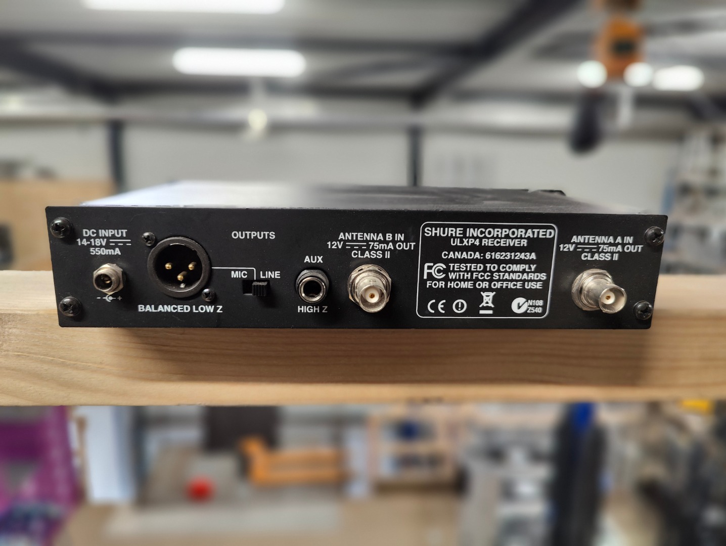 Shure ULXP4 Wireless Receiver 784 820 MHz R4 299 EUR