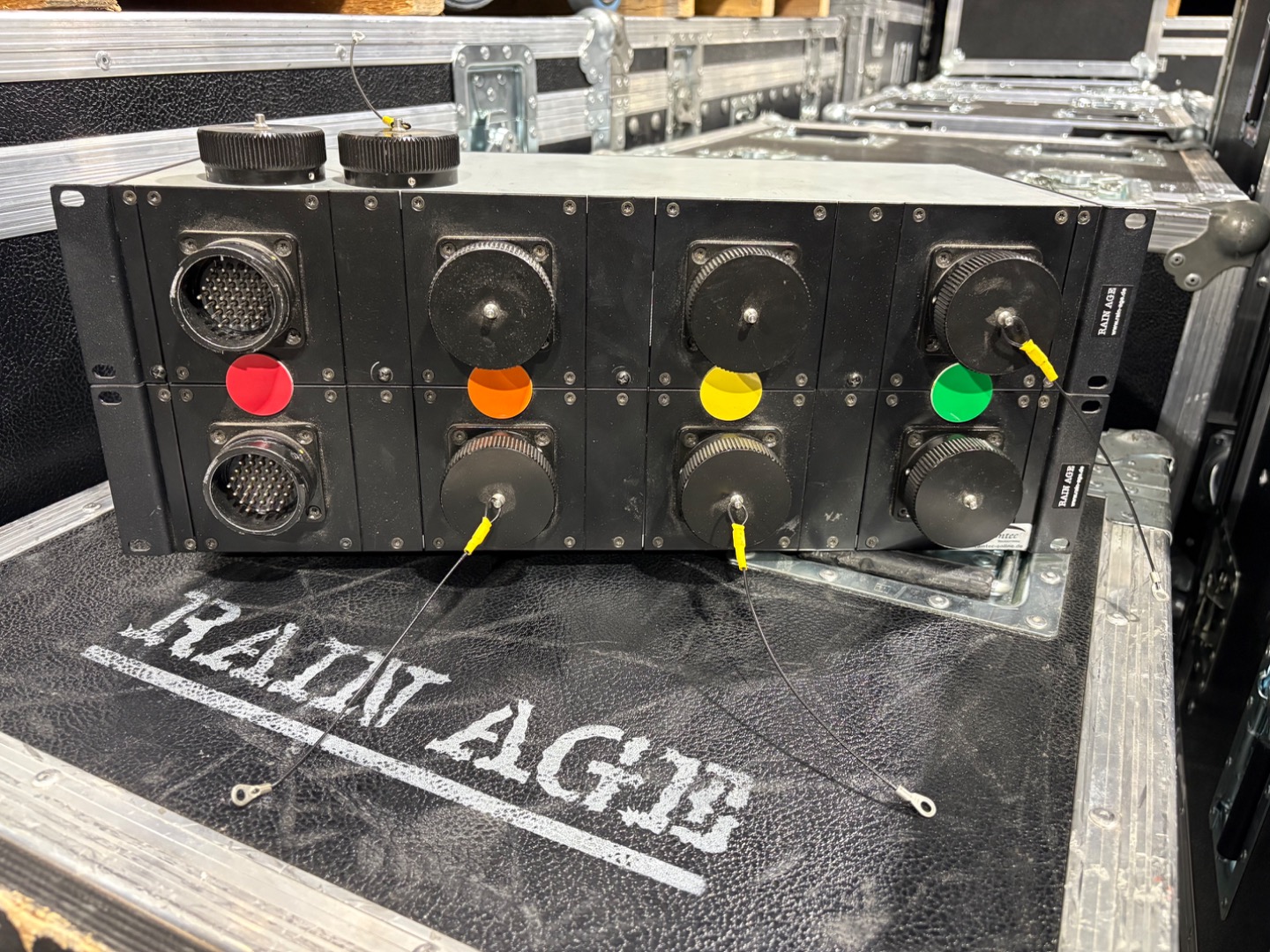 Camtec LK37 Splitter 1in3 passiv | 949 EUR - Gebrauchte ...