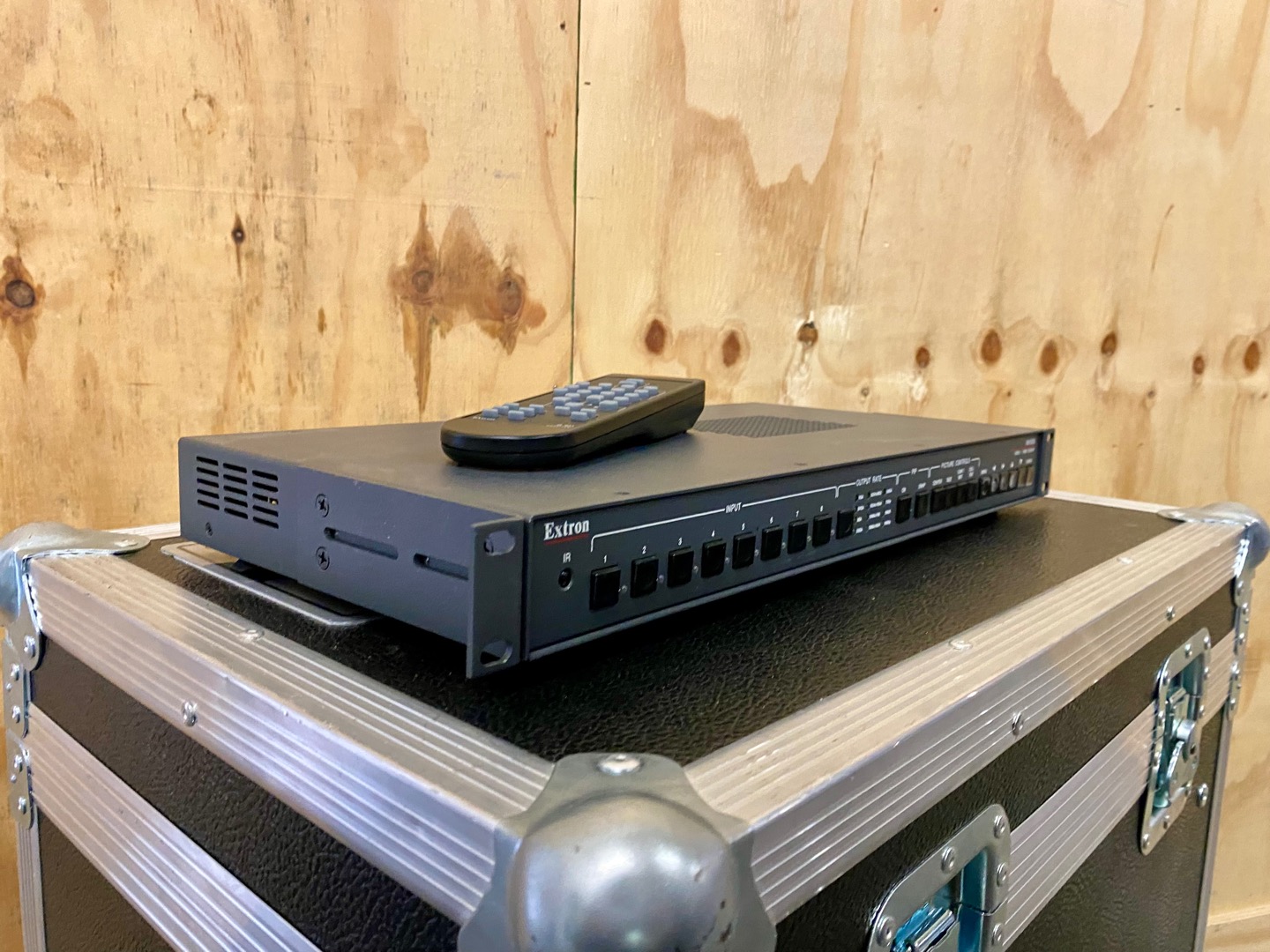 Extron Electronics IN1508 Umschalter / Skalierer | 120 EUR - Gebrauchte ...
