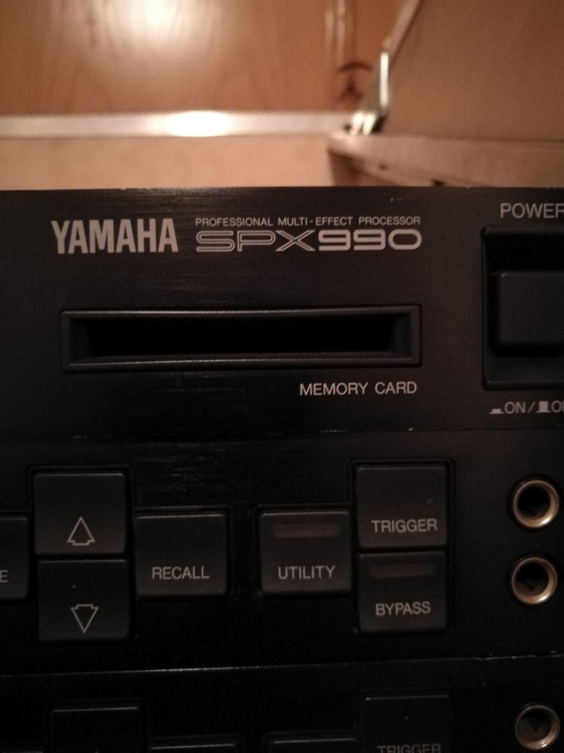 Yamaha SPX990 Professional MultiEffect Processor Effektgerät 100