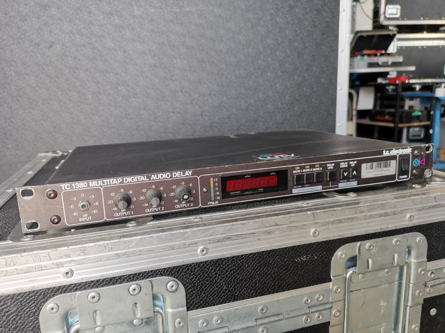 TC Electronics TC 1380 Multitap Digital Audio Delay 50 EUR GebrauchteVeranstaltungstechnik