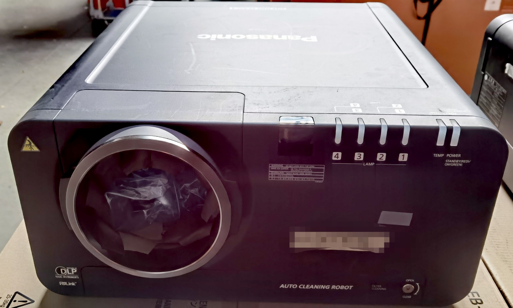 PANASONIC PT-DW100 3-Chip DLP 16:9 Premium Projector | 699 EUR ...