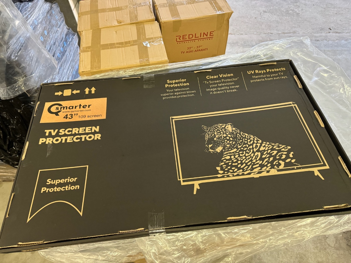 Großer Posten QSmarter TV Displayfolie protection screen 43