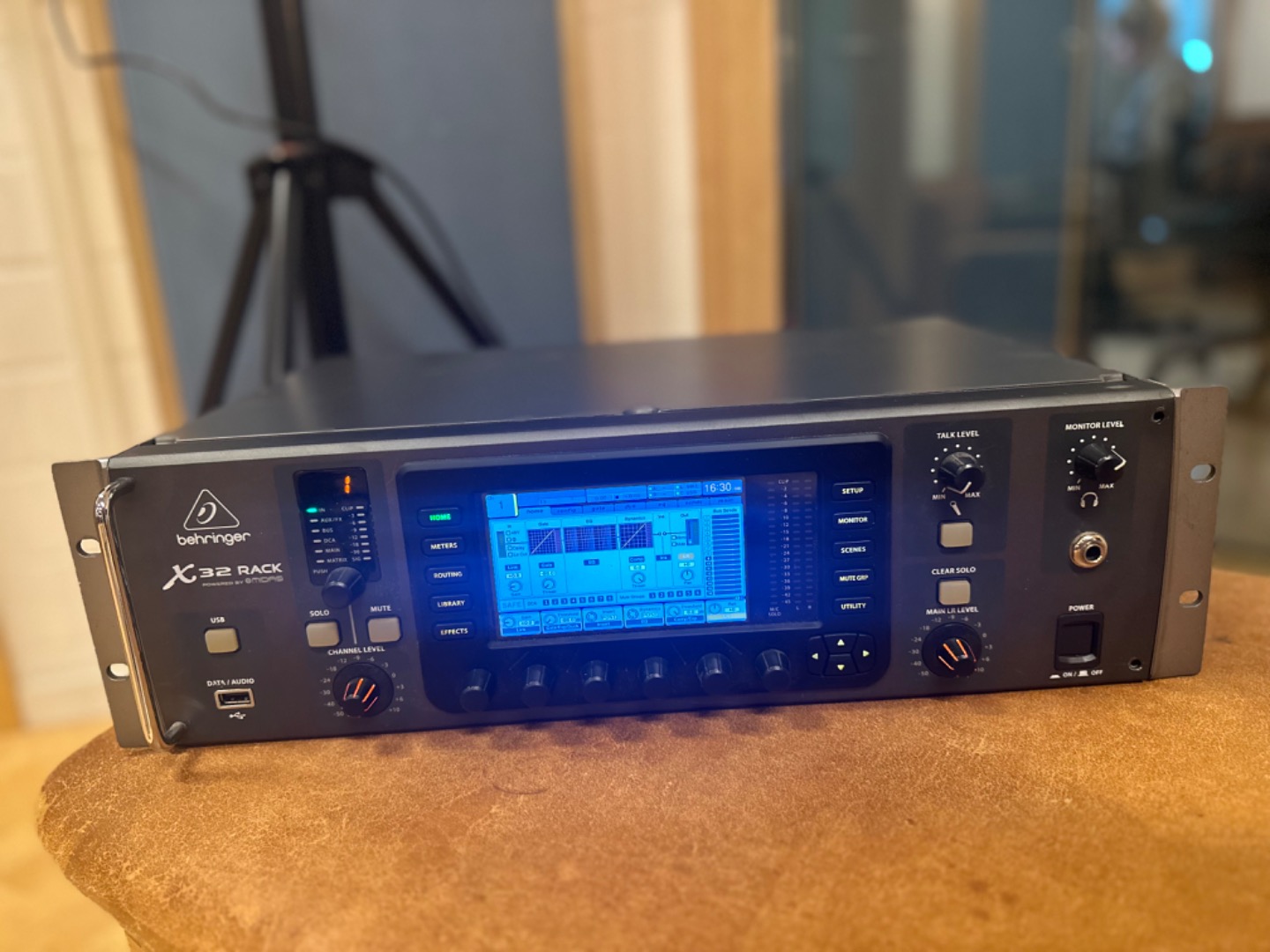 Behringer X32 Rack | 900 EUR - Gebrauchte-Veranstaltungstechnik.de ...