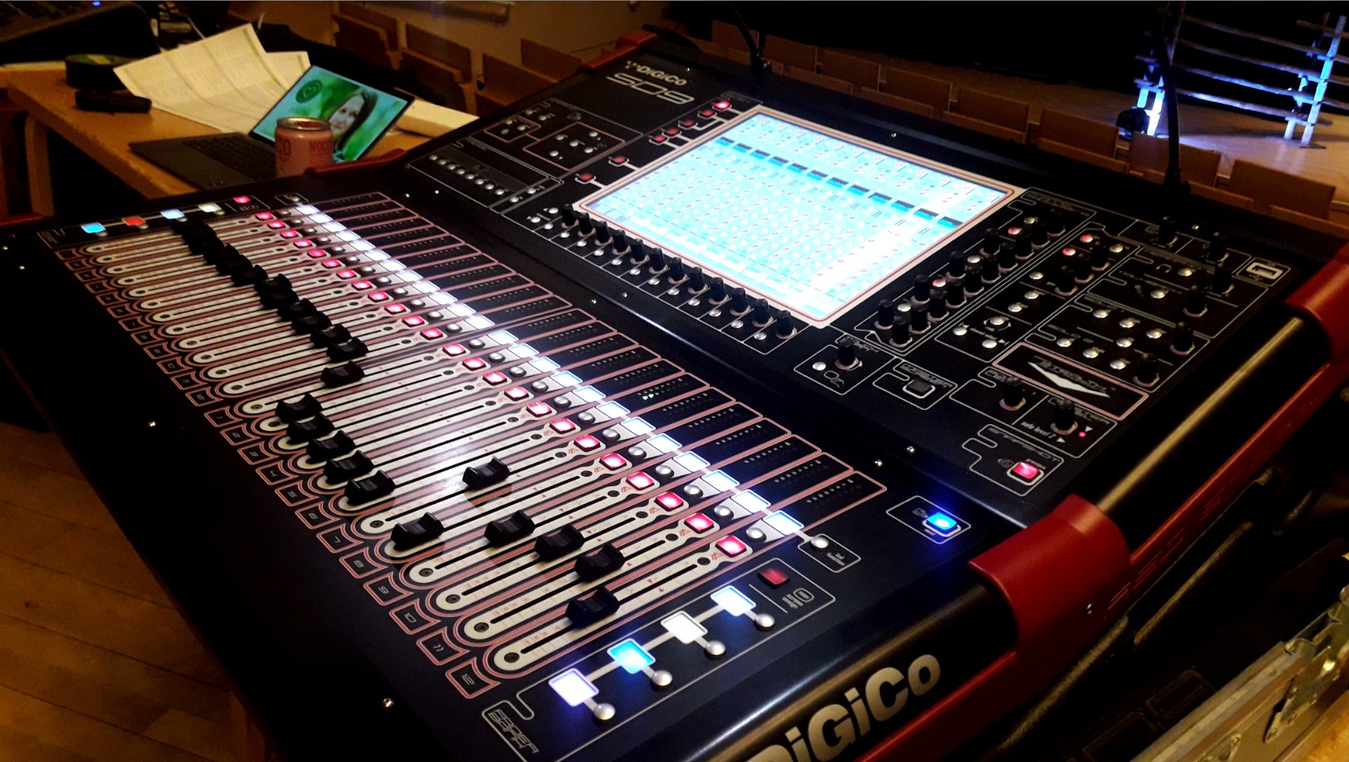 Digicod Rack Digico SD9 Core2 with D-Rack 32/16 | 13500 EUR - Gebrauchte ...