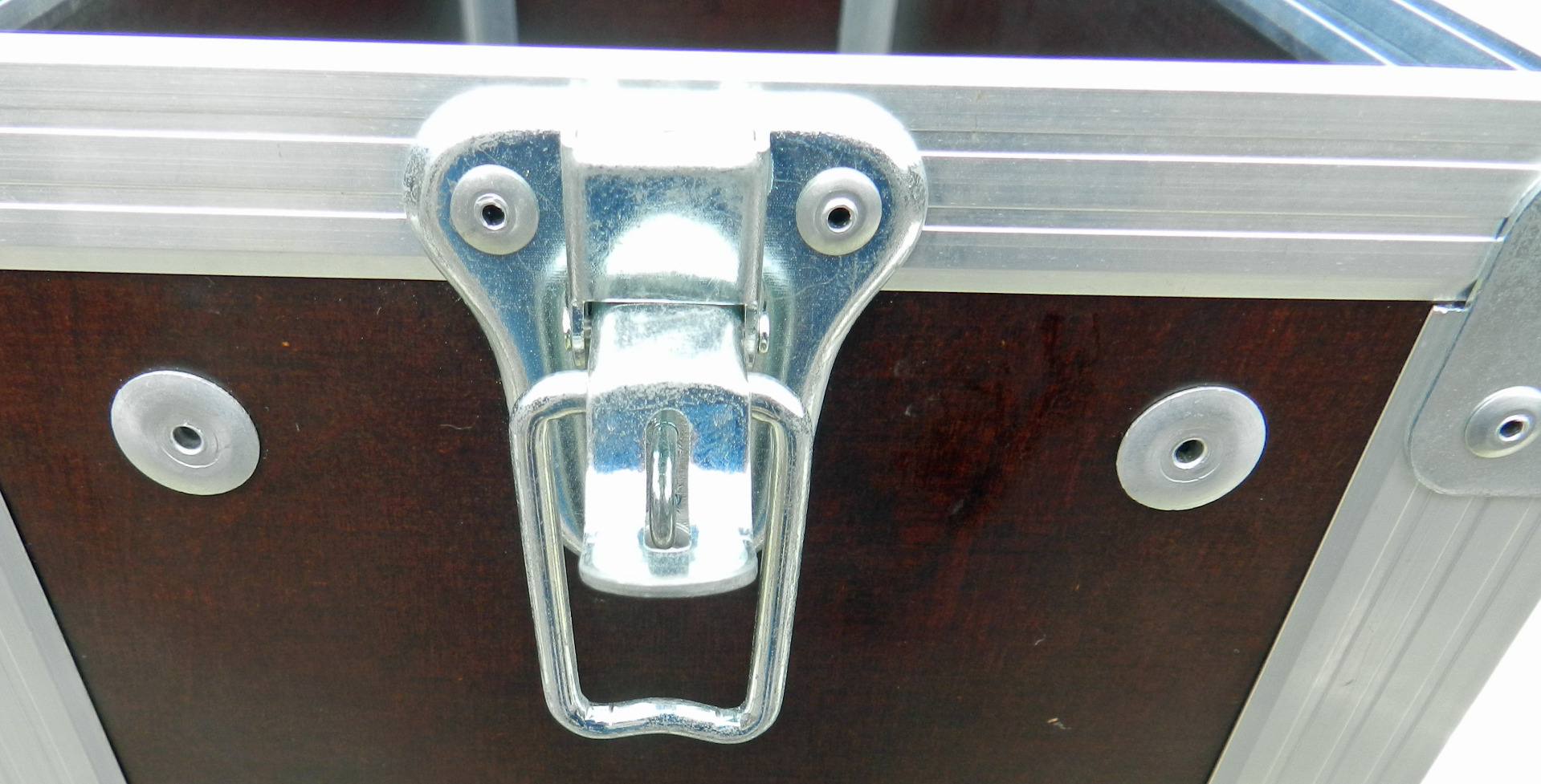 19-Zoll-Geräte-Rack mit 4 Höheneinheiten 19-Zoll-Rack | 40 EUR ...