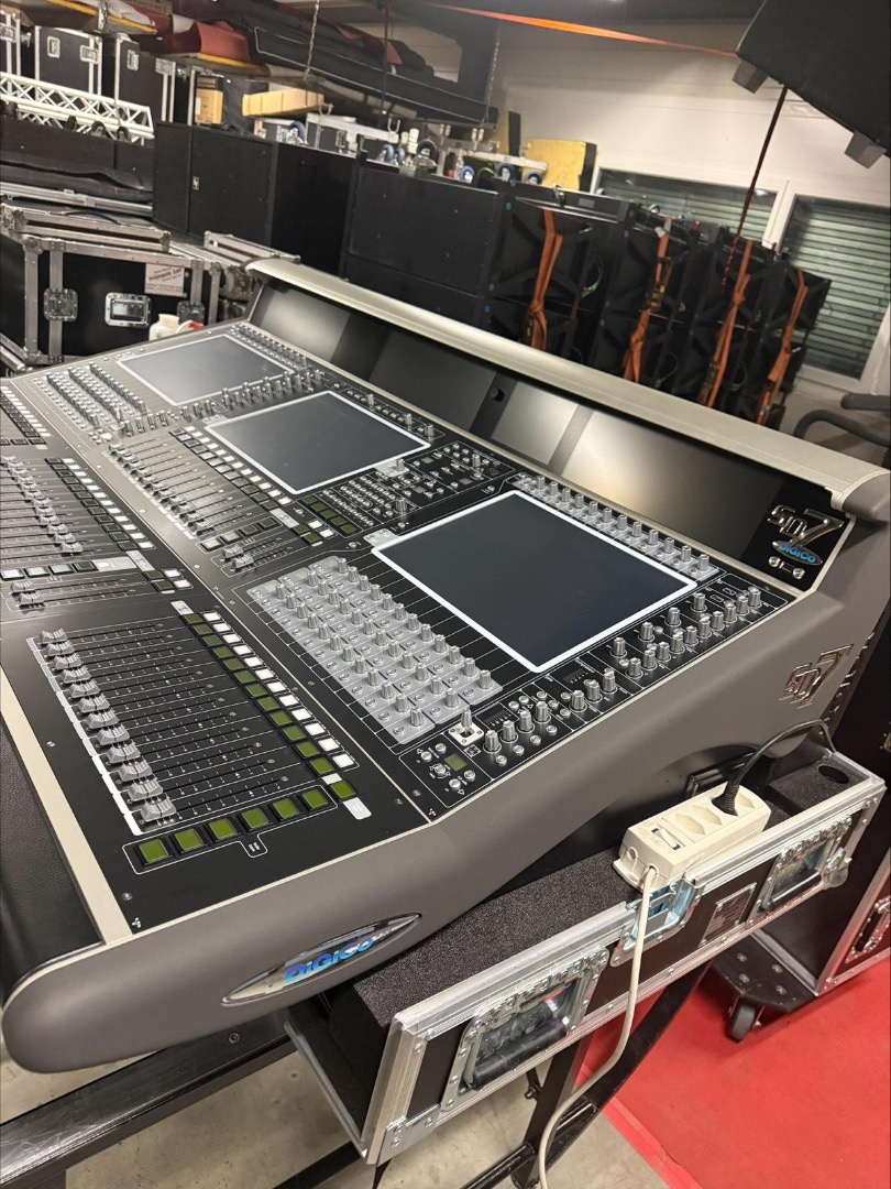 DiGiCo Quantum 7 | 65000 EUR - Gebrauchte-Veranstaltungstechnik.de ...